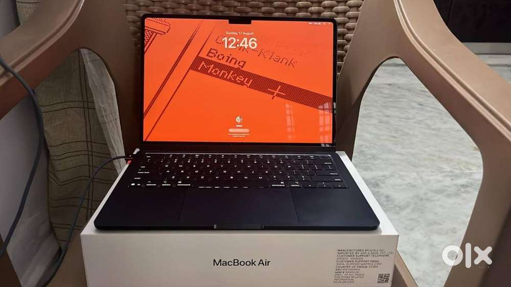 Apple MacBook Air Apple M4 - Under Warranty
