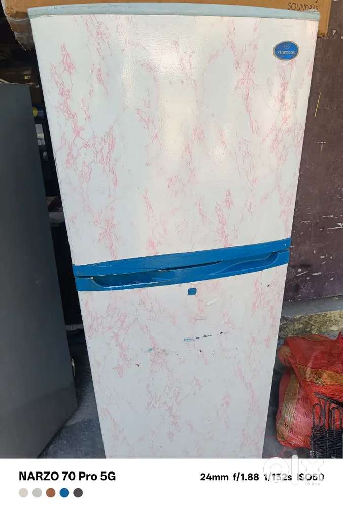 fridge  250. ltr