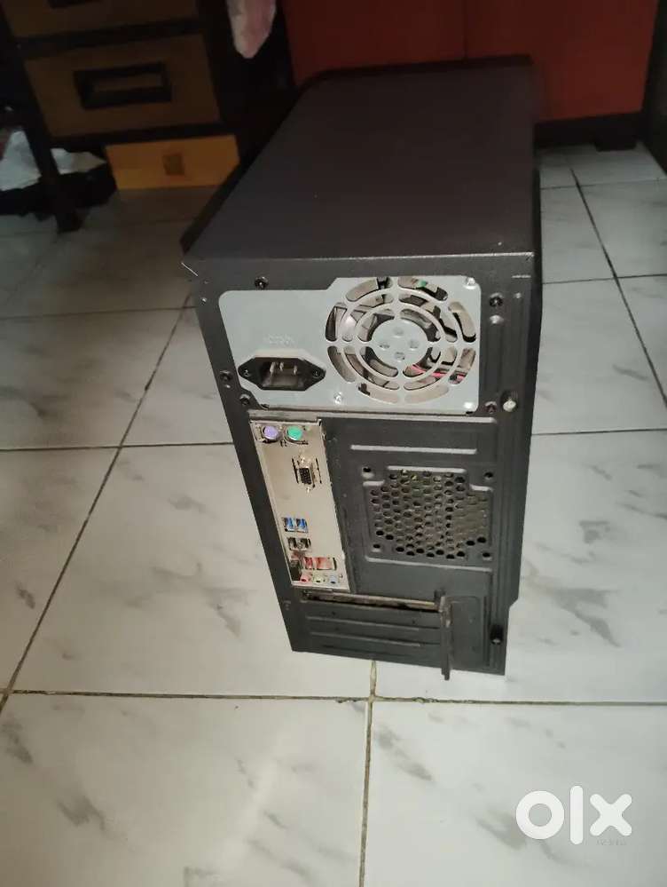 Full desktop setup for sale