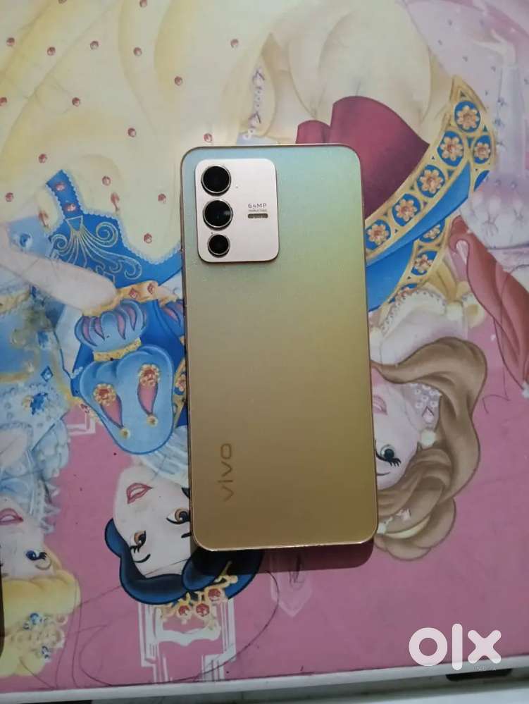 Vivo v23 128gb 8gb ram