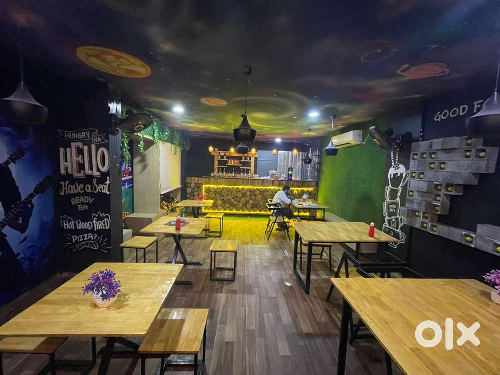 Pizza restaurant equipments