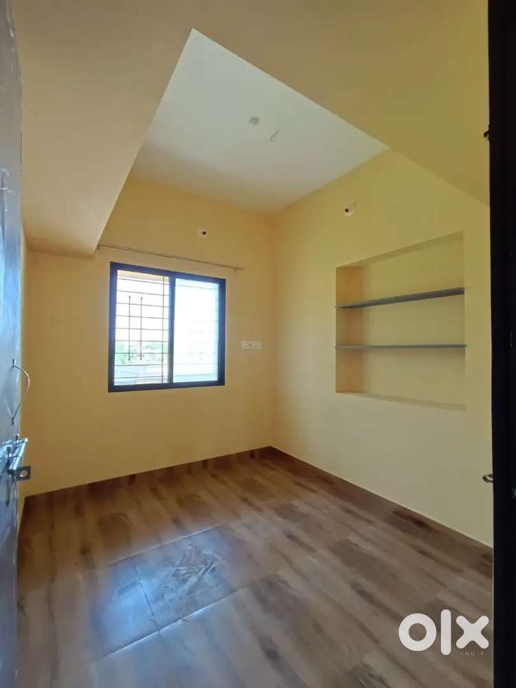 Flat on rent only for KLE JNMC students. At affordable rent.