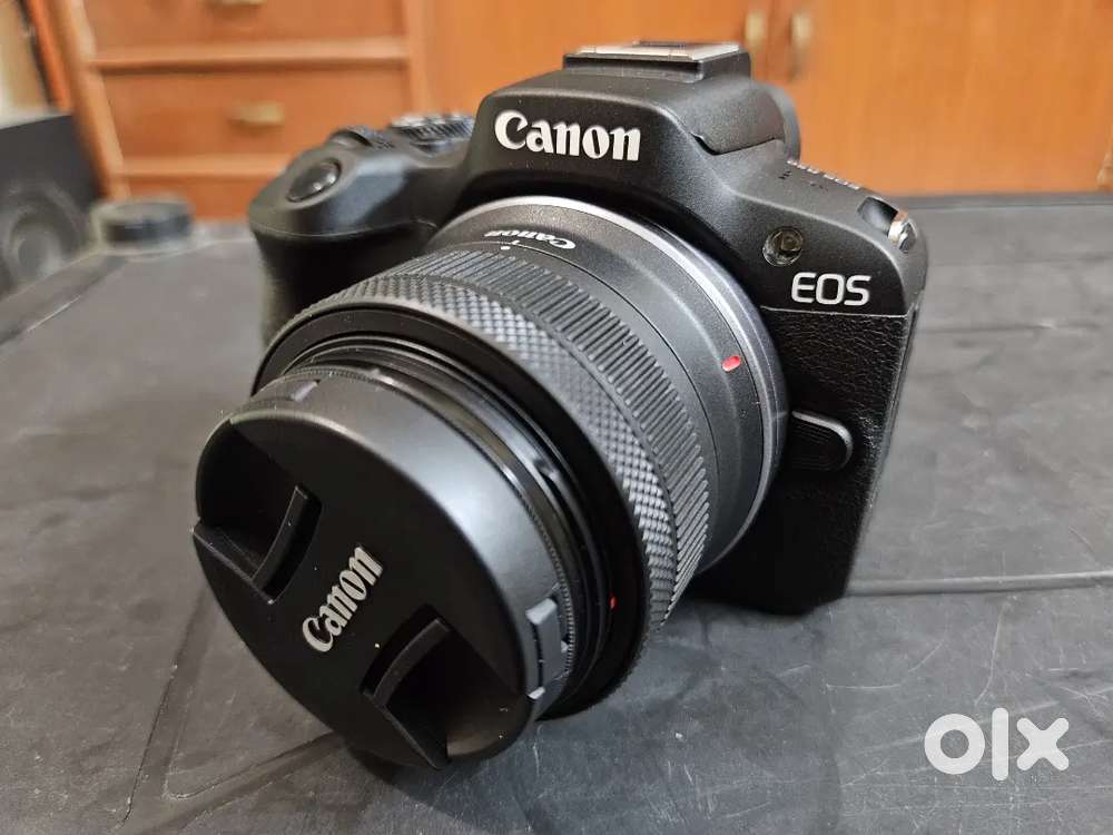 Canon EOS R50  - Under Warranty + 3 Batteries + Mobius Bag & UV Filter