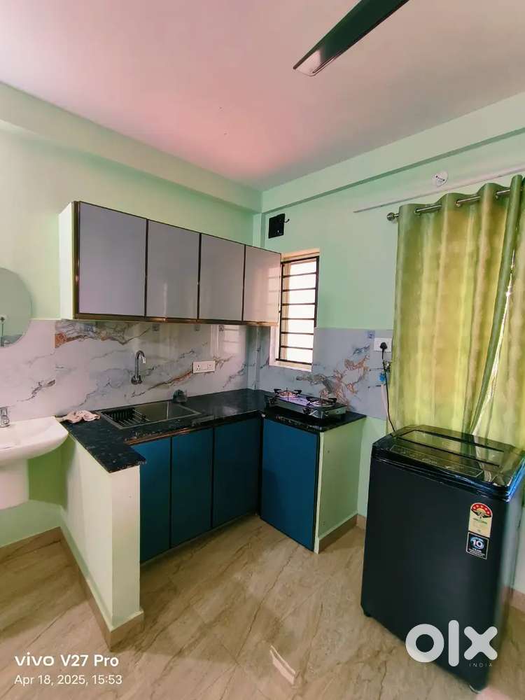 FAMILY - 1BHK FURNISHED APARTMENT FOR RENT KAKKANAD NEAR INFOPARK