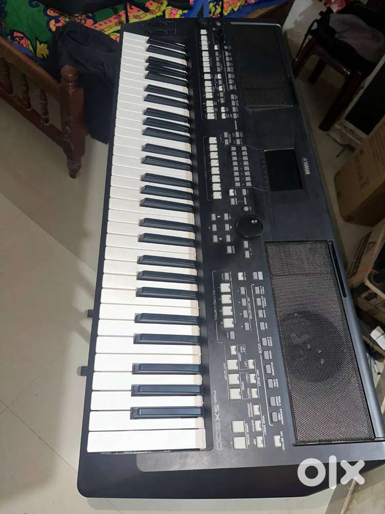 Yamaha PSR SX600 keyboard fully functional and no complaints