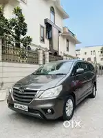 Toyota Innova 2.5 G (Diesel) 7 Seater BS IV, 2015, Diesel
