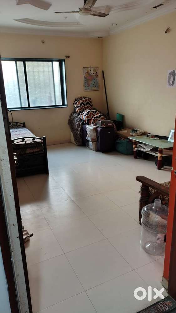 Need a female roommate required