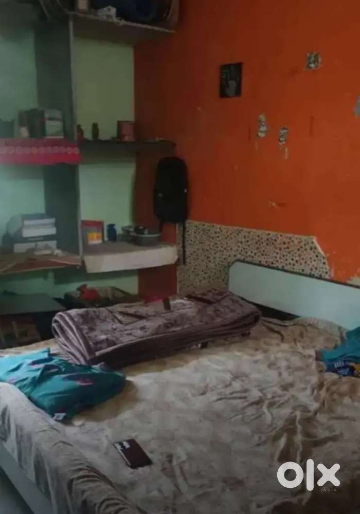 Room rent flatmate. Girls