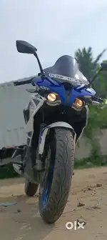 Bajaj Pulsar rs 200