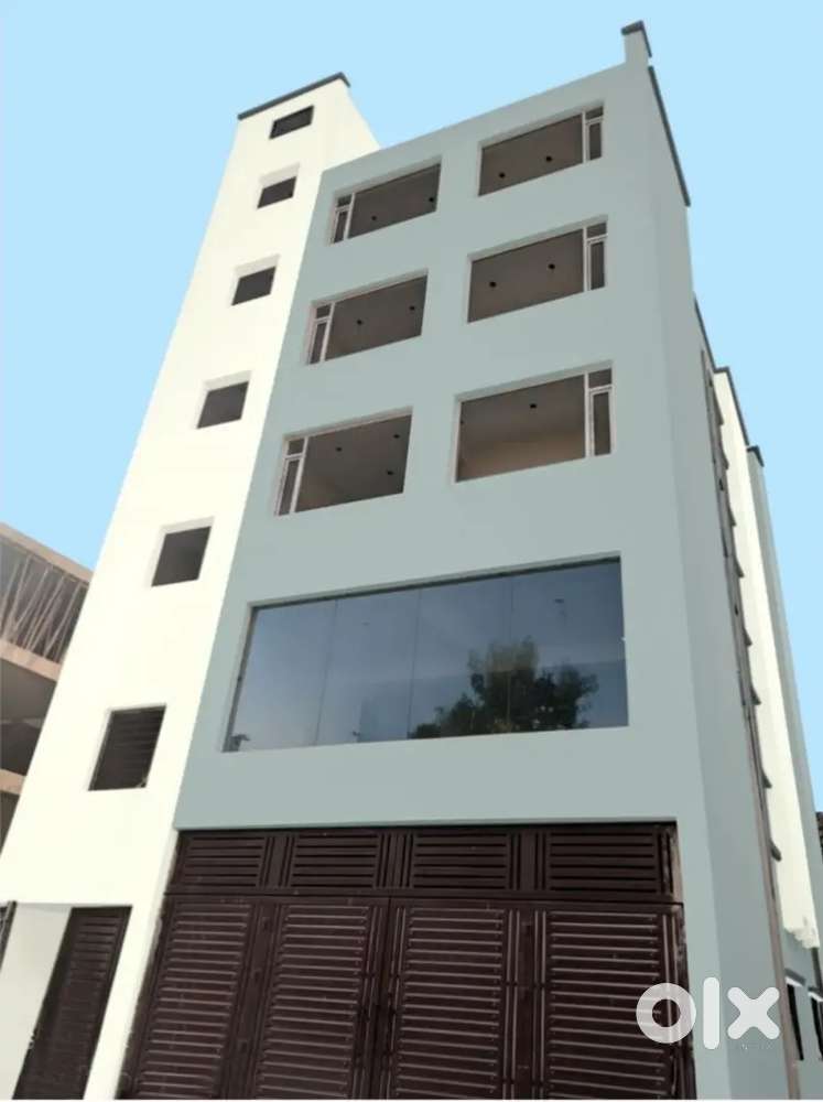 Multi purpose commercial space