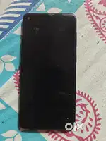 Samsung m40 rs 7000