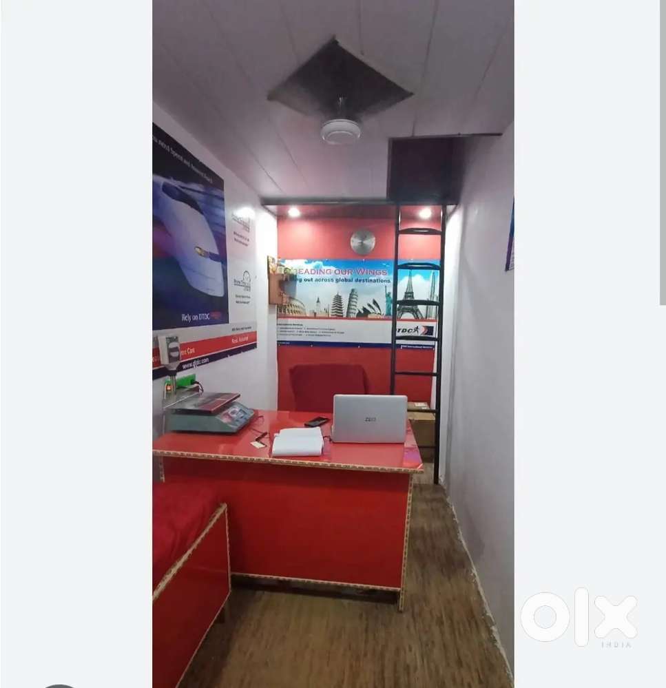 കൊറിയർ കമ്പനി യിലേക്ക്  ഓഫീസ് സ്റ്റാഫ്‌ നെ ആവശ്യമുണ്ട്