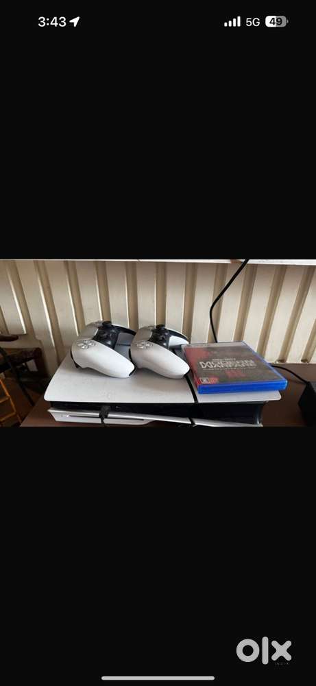 Play station 5 brand new . Only 3 times used