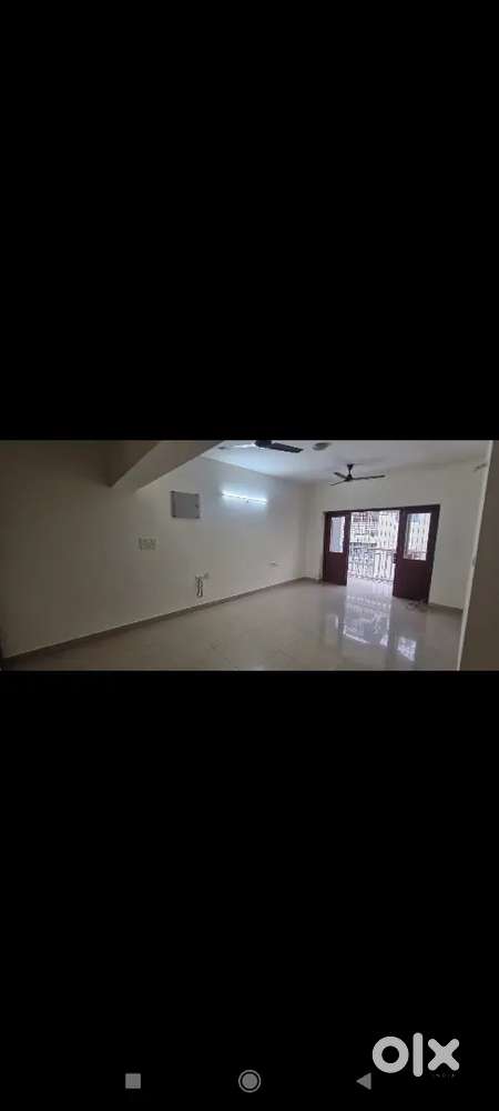 2 bhk unfurnished  property in kamat royal