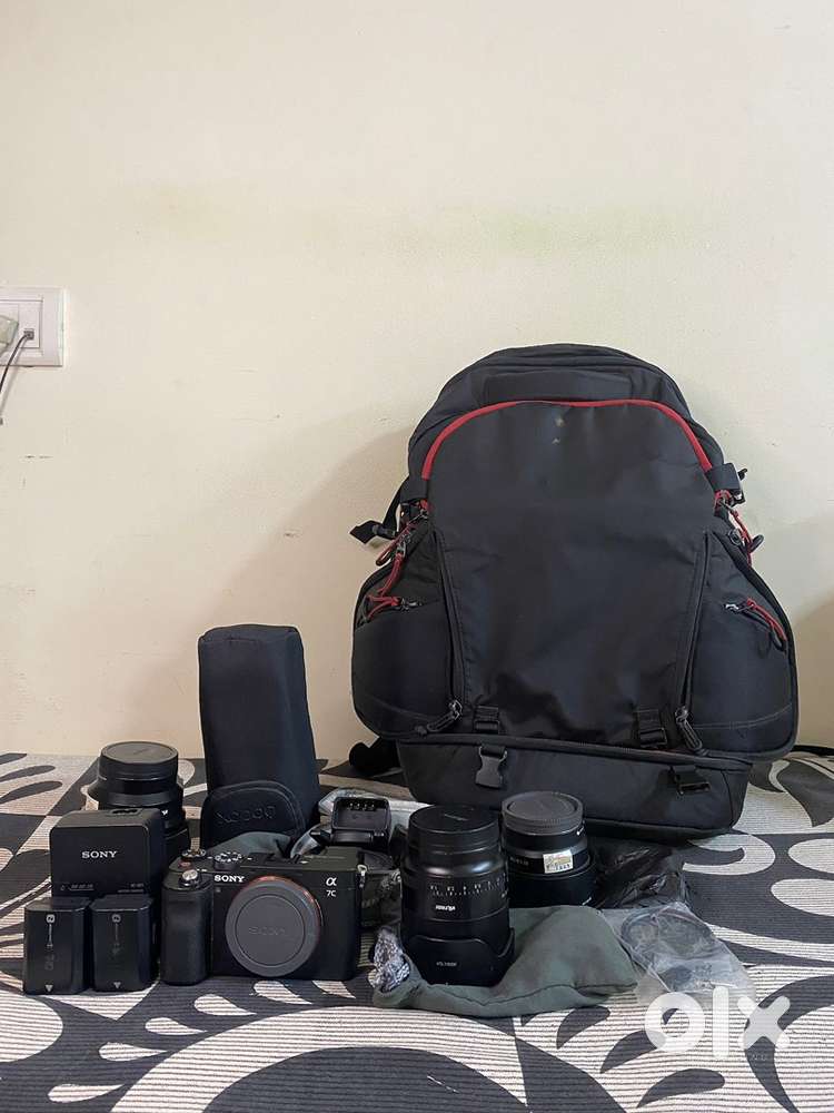 Sony a7c  24mm  50mm  85mm lenses with flash,2batteries and gimbal