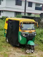 Bajaj maxima