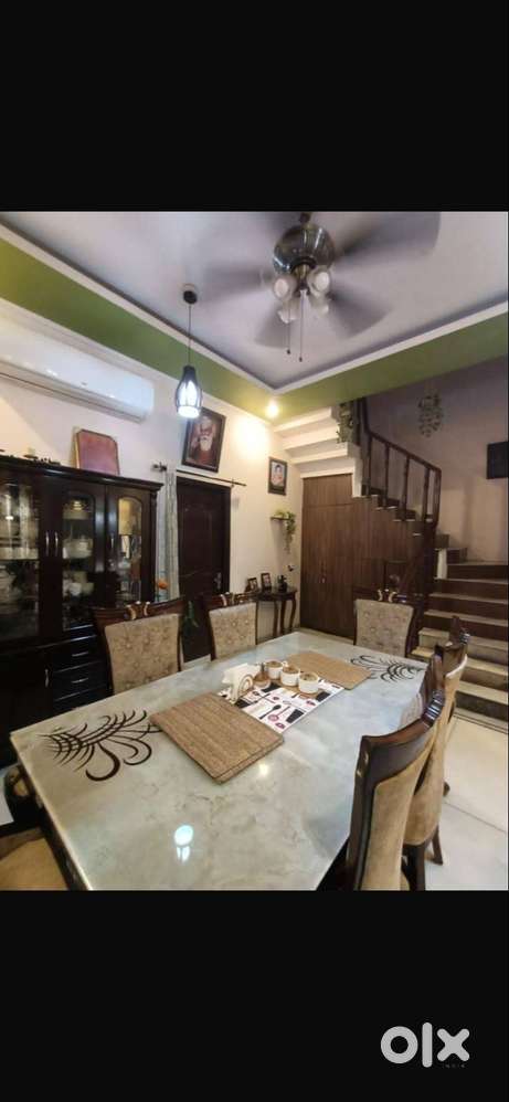 3bhk flat for rent at bestech Parkview