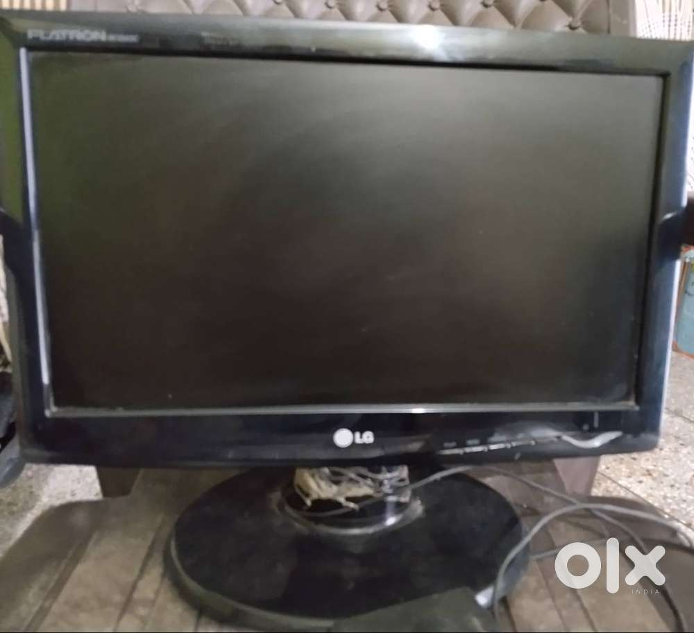 LG TFT Monitor for immediate sale