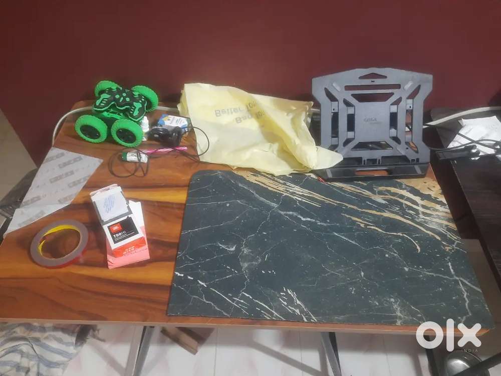 Computer Table and rolling chair