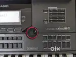 CT-X9000IN 61-Key Portable Keyboard, Black with carry case
