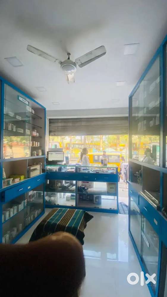 Shop for rent in Airoli sect 19 main market