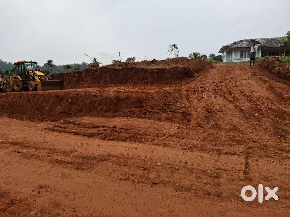 High way അടുത്ത്  10 cent വില്പനക്ക്.