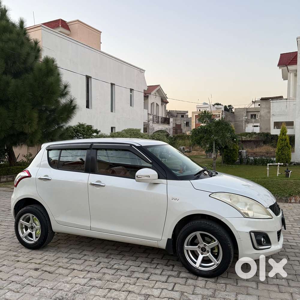 Maruti Suzuki Swift 2016 Petrol Well Maintained