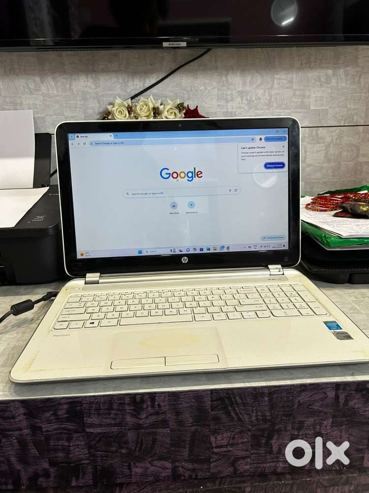 HP Pavillion 15 Series  FREE Keyboard & Mouse