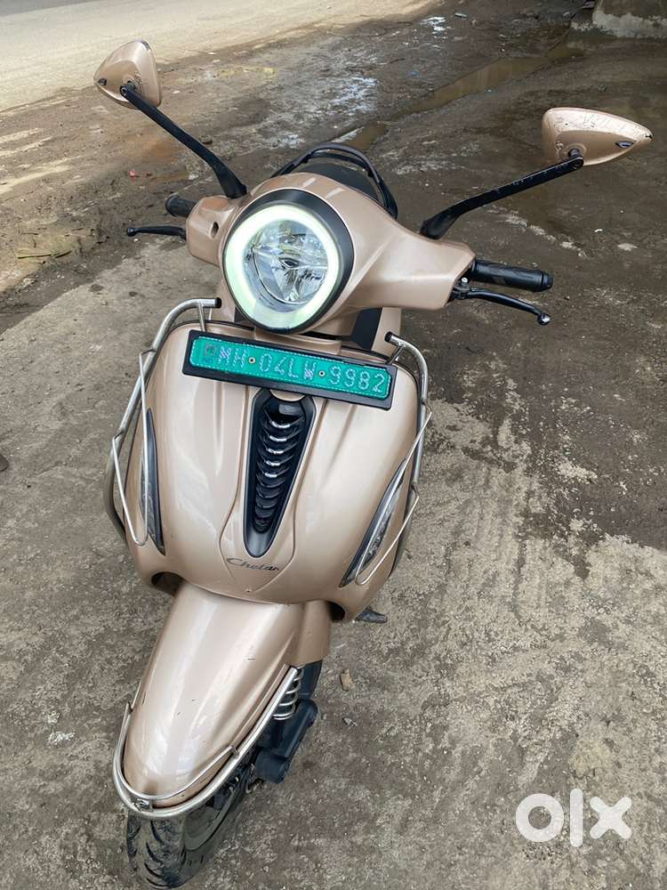 Bajaj Chetak Premium Model