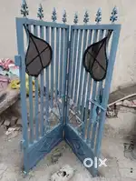 5*6 Feet Garden/Compound wall Gate, Metal Heavy Gauge
