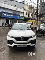 With branded sansui screen with authorised apple car play