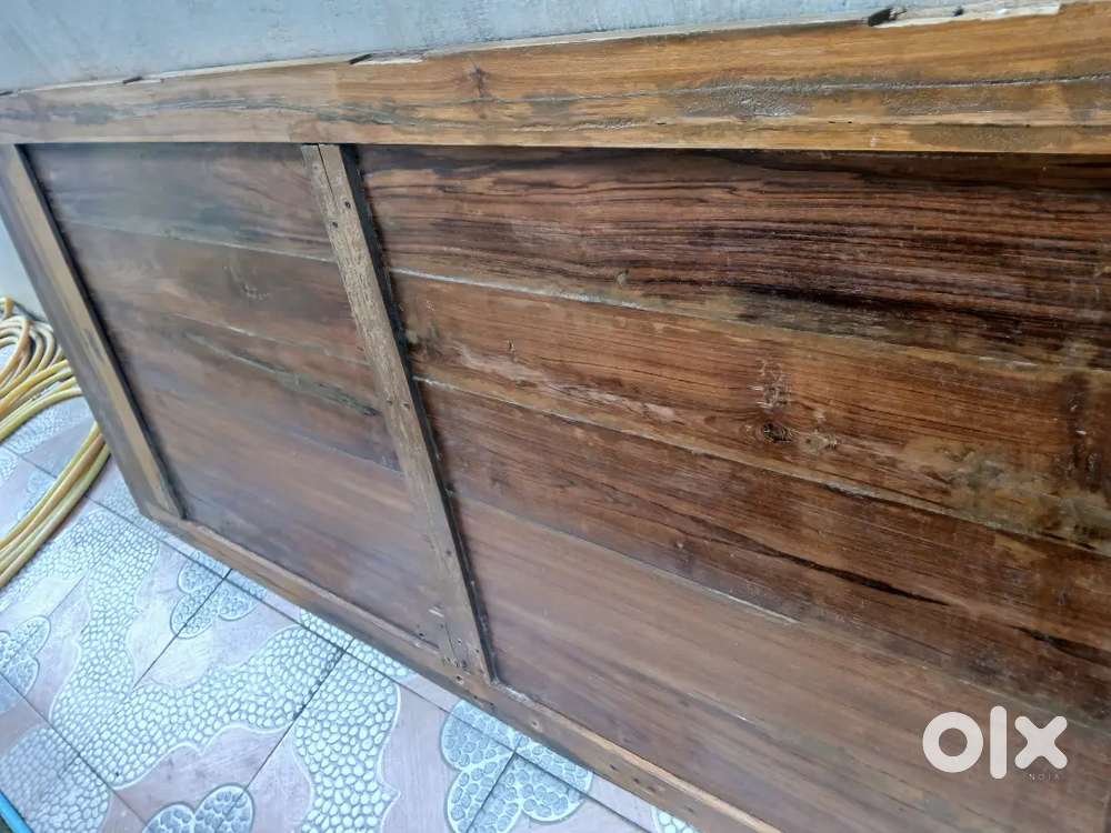 Door old woodan