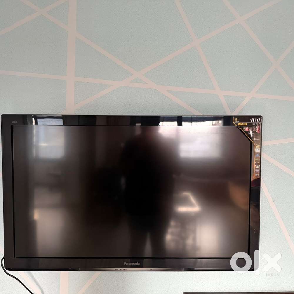LCD TV 42” Panosonic