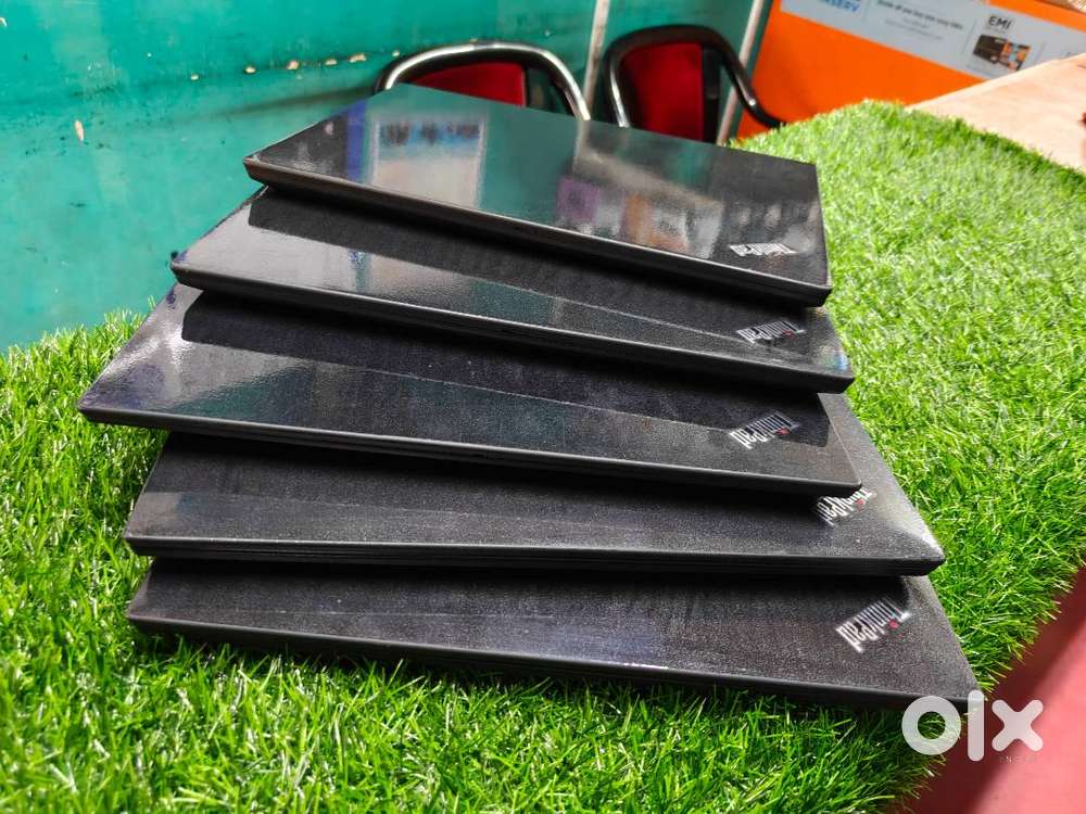 Bajaj Zero Cost EMI offers and Flat Discounts zero dwon payment