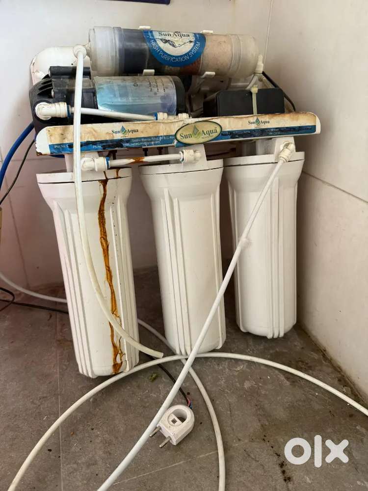 Old water purifier (RO)