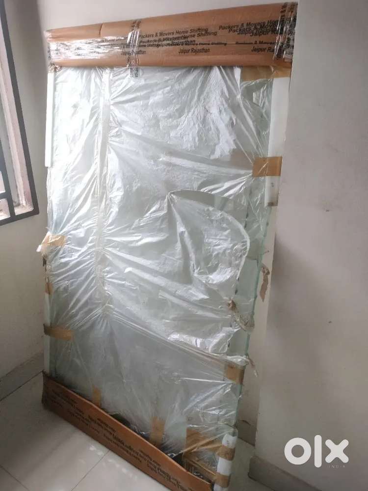 6 seater double glass dining