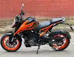 Only 7000 km driven Duke 200