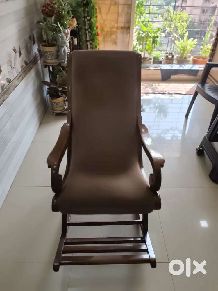 Rocking chair dombivali east