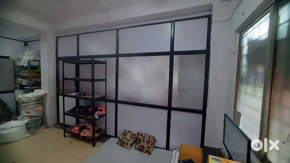 250 Sq.Ft Aluminium Partition for Sale (black coating)