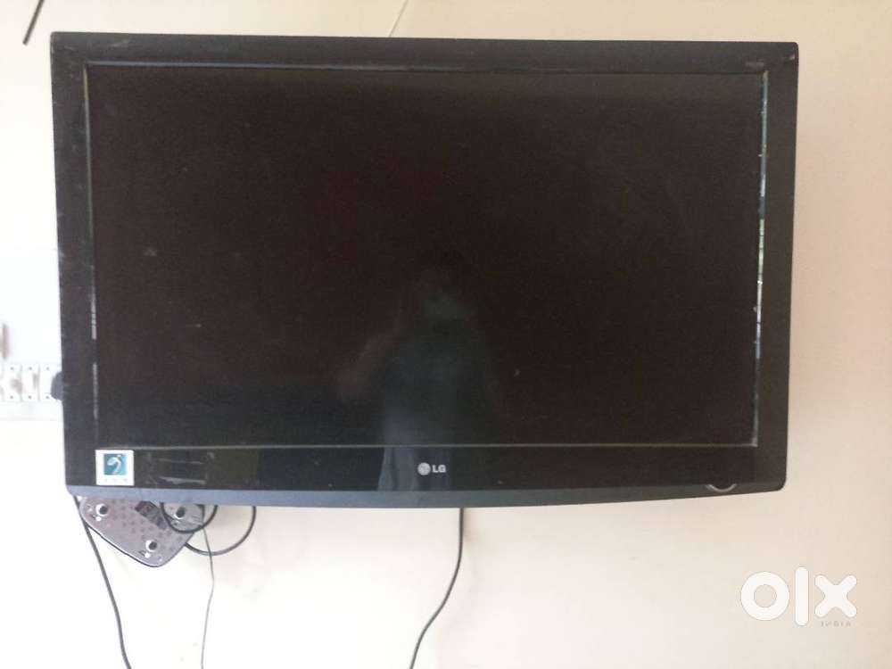 Lg 43 inches