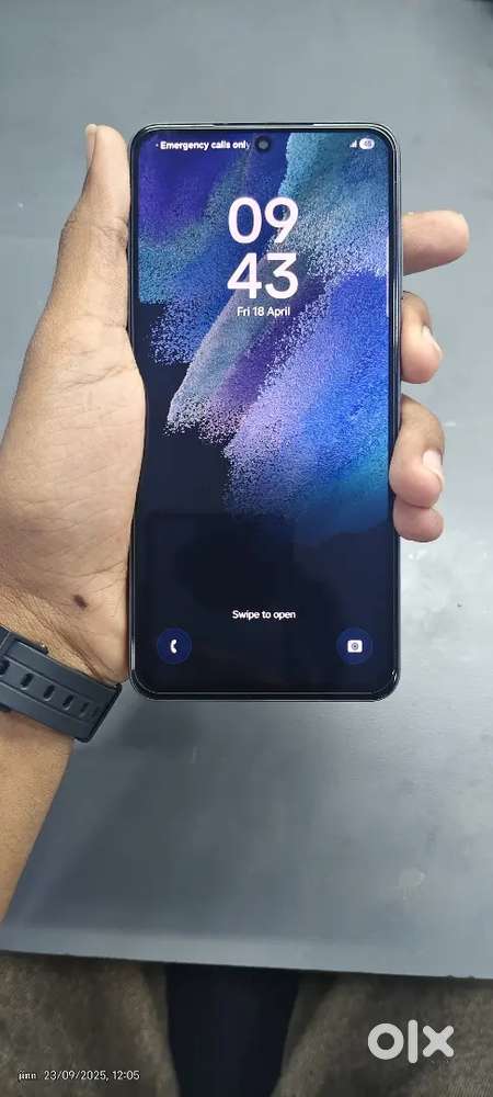 SAMSUNG GALAXY S21 FE