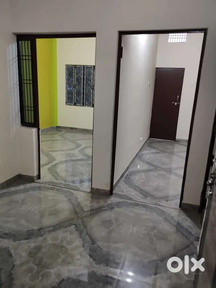 Independent flat for rent near Harsh inter college konia Rajghat