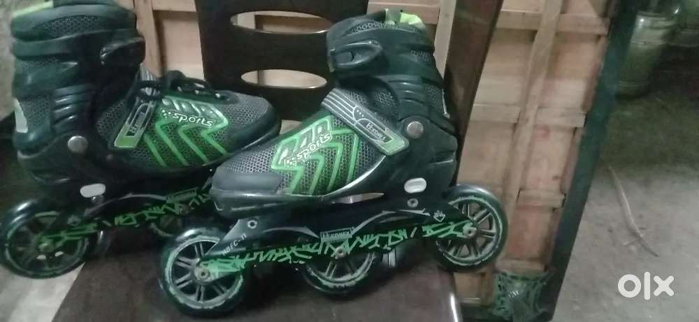 Sports scating