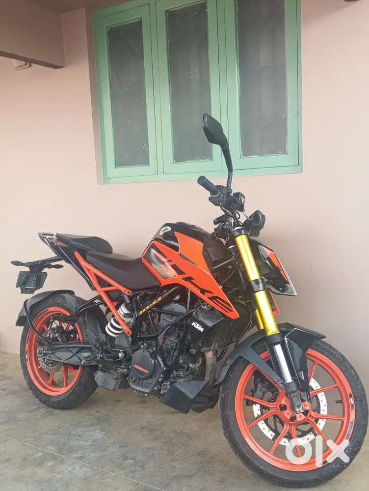 vehicle in good condition in showroom record