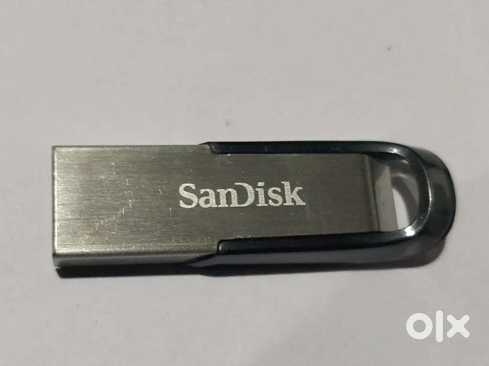 SanDisk Ultra Flair 128GB, USB 3.0, Flash Drive, Upto 150MB/s R, Metal