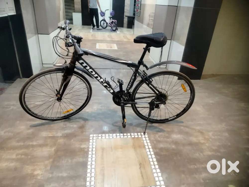 Montra trans  pro