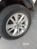 INNOVA CRYSTA ALLOY WHEELS