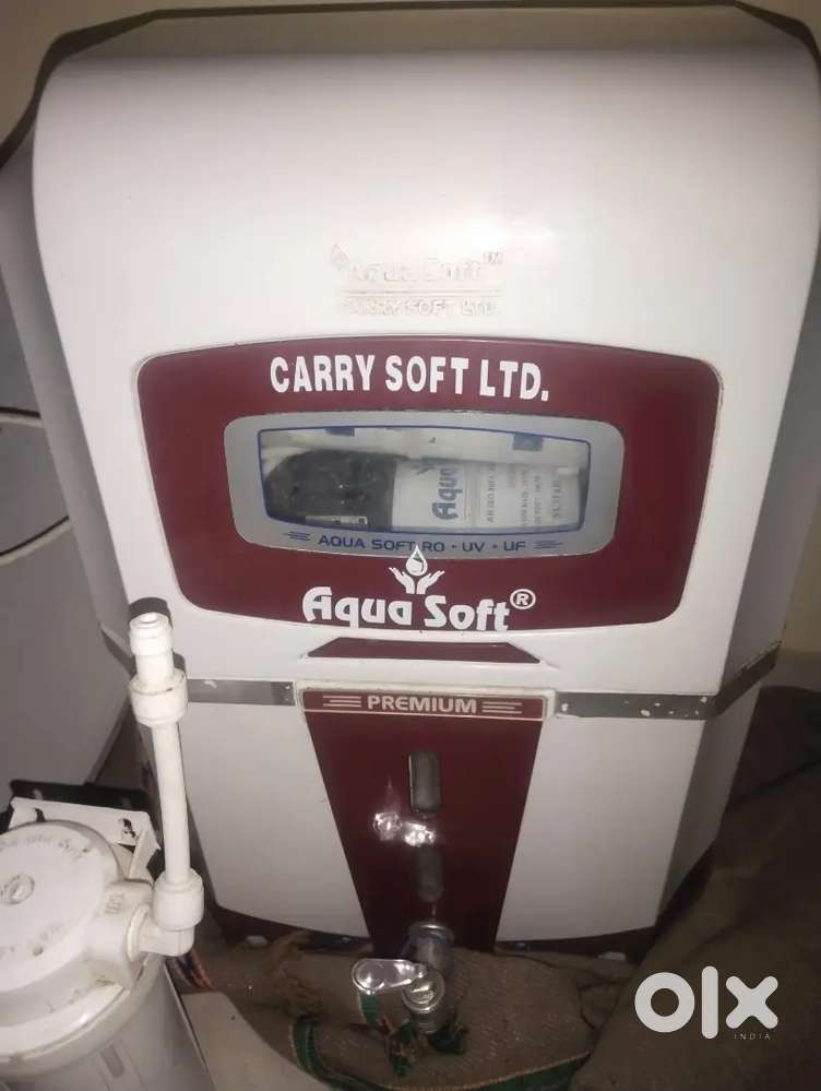 I'm selling my water filter 1 years old