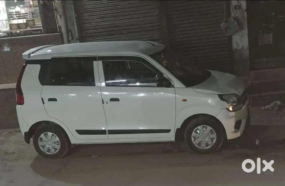 Ola uber ke liye diravr chahiye