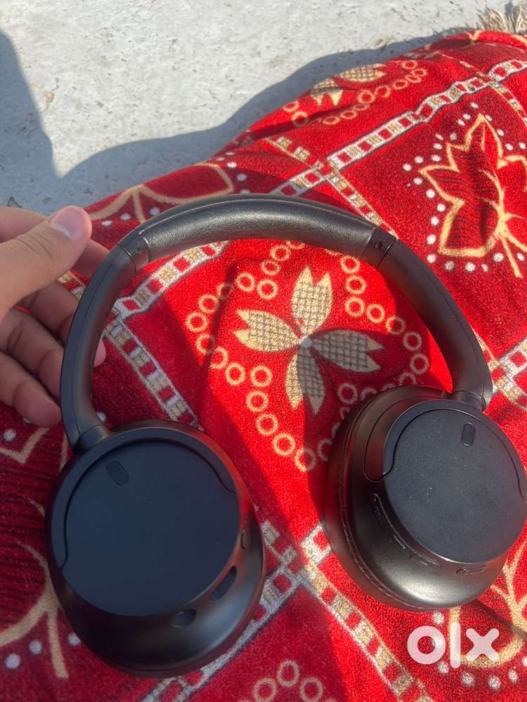 Sony ch720 ANC HEADPHONES